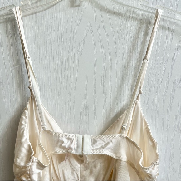 Victoria’s Secret Nighties - Picture 7 of 9